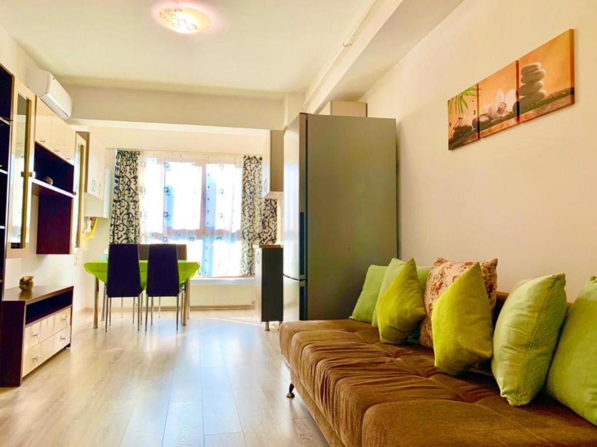 Elyse Comfortable Apartment Close To Palas Mall Ясси Екстер'єр фото